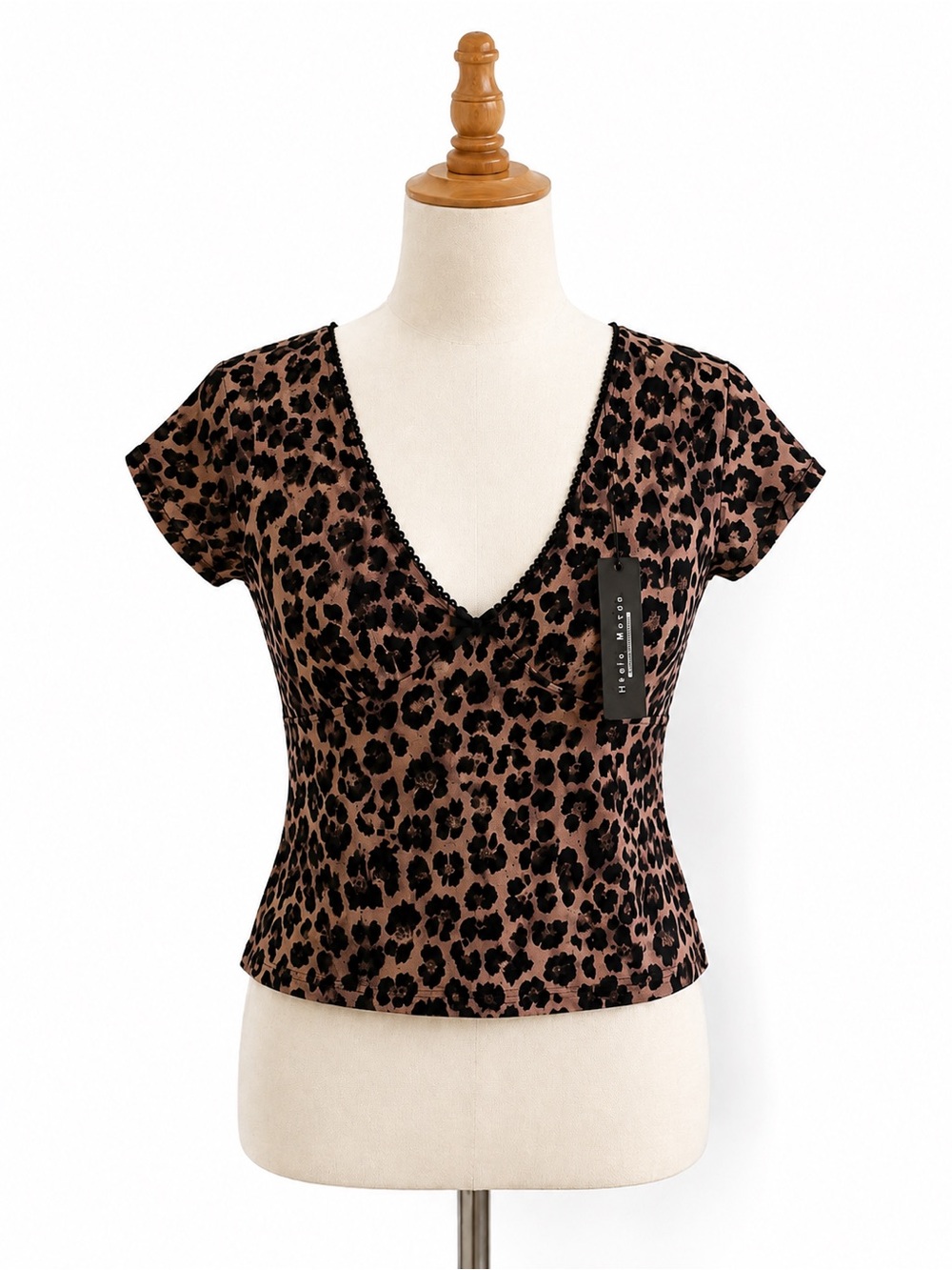Haute Monde Brown and Black Leopard V-Neck Crop Top